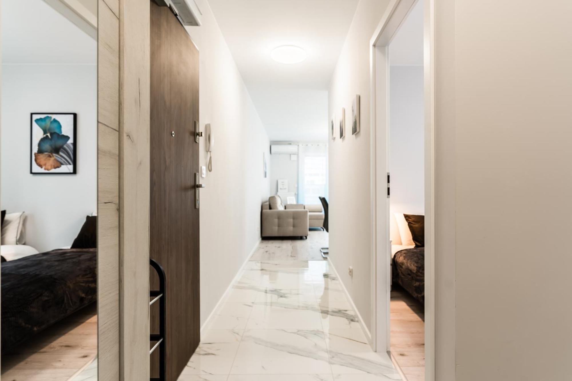 Pure Rental Premium Apartments Wrocław Extérieur photo